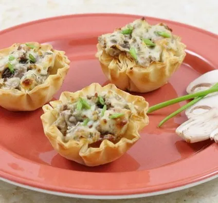 Як приготувати тарталетки з грибами, куркою і сиром (приготувати) Як приготувати тарталетки з грибами, куркою і сиром