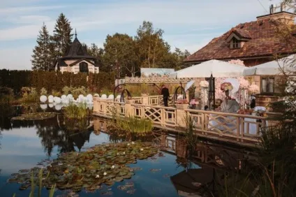 5 Оригінальних місць для весілля в москві