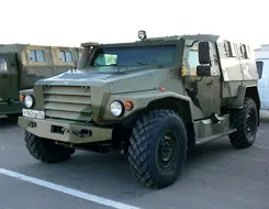Автомобілі - позашляховики - огляд - ВПК-3927 вовк
