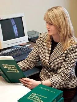 Банк подав до суду на поручителя що робити (позичальника інших поручителів) Банк подав до суду на поручителя що робити