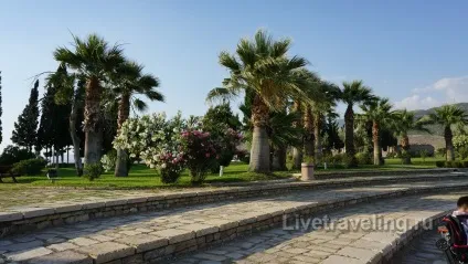 Білосніжний Памуккале і древнє місто Іераполіс - must see в Туреччині - жити подорожуючи (стародавній) Білосніжний Памуккале і древнє місто Іераполіс - must see в Туреччині - жити подорожуючи