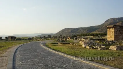 Білосніжний Памуккале і древнє місто Іераполіс - must see в Туреччині - жити подорожуючи (стародавній) Білосніжний Памуккале і древнє місто Іераполіс - must see в Туреччині - жити подорожуючи