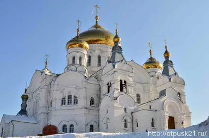Білогірський чоловічий монастир, світ подорожей онлайн (види Білої гори) Білогірський чоловічий монастир, світ подорожей онлайн
