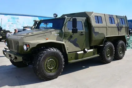 Автомобілі - позашляховики - огляд - ВПК-3927 вовк