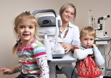Короткозорість у дітей шкільного віку лікування