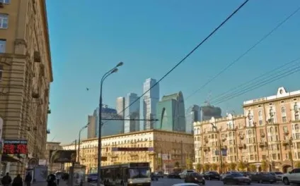Велика Дорогоміловская вулиця в Москві, район Дорогомілово (Дорогоміловская) Велика Дорогоміловская вулиця в Москві, район Дорогомілово