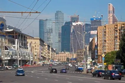 Велика Дорогоміловская вулиця в Москві, район Дорогомілово (вулиця) Велика Дорогоміловская вулиця в Москві, район Дорогомілово