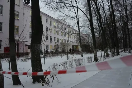 Хворих тут збирали по шматочках »(панамський архів) Хворих тут збирали по шматочках »