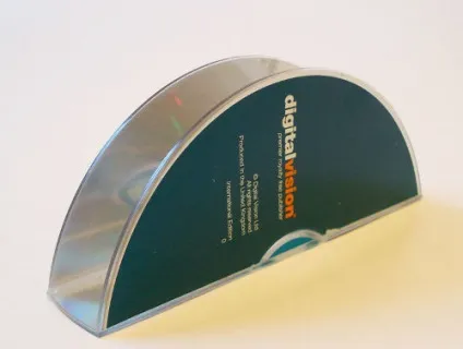 Що можна зробити з дисків своїми руками (вироби з cd і dvd) (що можна зробити з дисків) Що можна зробити з дисків своїми руками (вироби з cd і dvd)