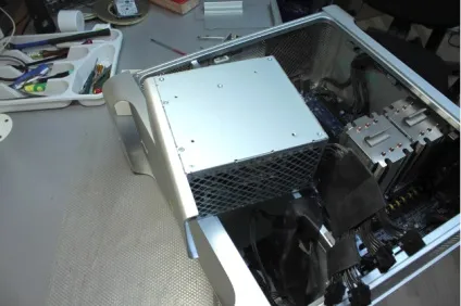 Як самому розібрати сервер mac pro 2011