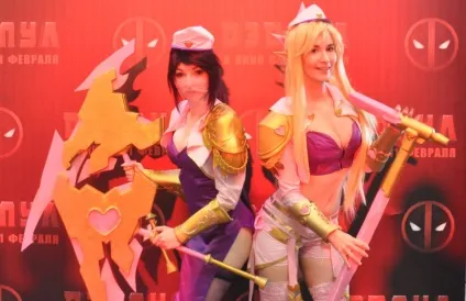 Comic con в москві хто і навіщо переодягається в персонажів ігор і коміксів, time out (чим вони займаються в реальному житті і що їм дають казкові перевтілення.) Comic con в москві хто і навіщо переодягається в персонажів ігор і коміксів, time out