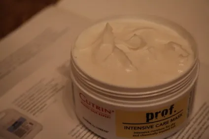 Cutrin intensive care mask prof