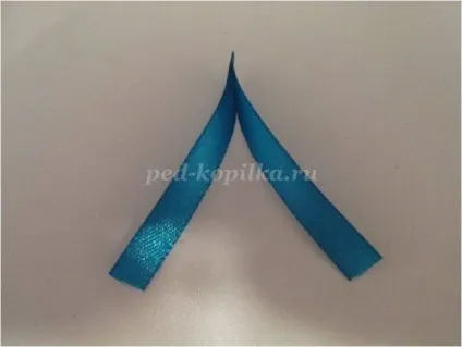Квітка з атласних стрічок своїми руками (стрічок) Квітка з атласних стрічок своїми руками