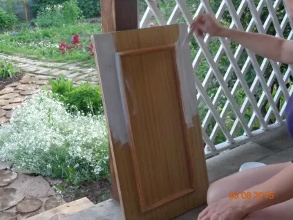 Декоруємо старий навісну шафу - ярмарок майстрів - ручна робота, handmade (яхтовий лак) Декоруємо старий навісну шафу - ярмарок майстрів - ручна робота, handmade