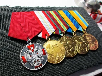 Єдина орденська колодка для монтажу орденів і медалей на парадний кітель (єдина) Єдина орденська колодка для монтажу орденів і медалей на парадний кітель