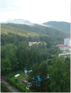 Природна і штучна аеронізація повітря (природна аероионизация повітря) Природна і штучна аеронізація повітря
