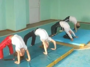 Гімнастичні вправи для школярів (гімнастичні) Гімнастичні вправи для школярів