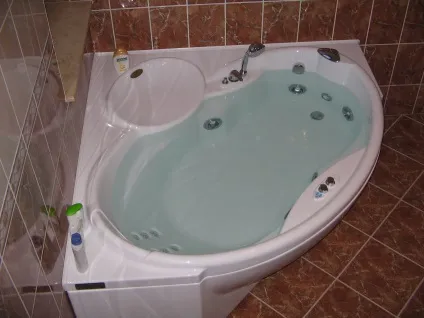 Гідромасажні ванни з джакузі розміри jacuzzi кутових, стандартна ванна звичайного будинку, велика (гідромасажні) Гідромасажні ванни з джакузі розміри jacuzzi кутових, стандартна ванна звичайного будинку, велика