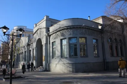Інструкція як пройти у двір з гротом на вулиці волзької (двір) Інструкція як пройти у двір з гротом на вулиці волзької