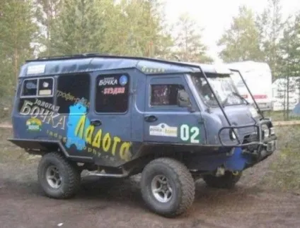 Цікаві екземпляри тюнінгу вітчизняних авто (авто) Цікаві екземпляри тюнінгу вітчизняних авто