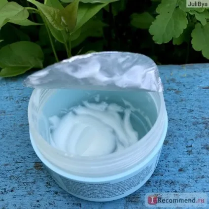 Інтенсивна маска для фарбованого волосся cutrin «преміум-зволоження» premium moisture intensive