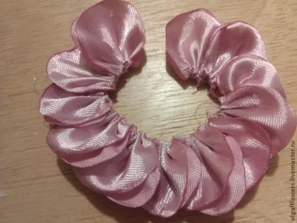 Виготовлення троянди з круглих пелюсток - ярмарок майстрів - ручна робота, handmade (квітка) Виготовлення троянди з круглих пелюсток - ярмарок майстрів - ручна робота, handmade