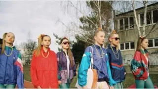 Яке з цих яєць знесла здорова курка я раніше цього не знав! () Яке з цих яєць знесла здорова курка я раніше цього не знав!