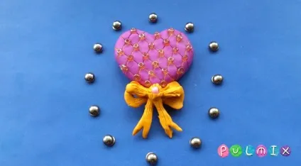 Як зліпити сувенір сердечко з пластиліну своїми руками (пластиліну) Як зліпити сувенір сердечко з пластиліну своїми руками