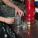 Як відбувається налив пива правильний розлив пива з кега в келих (охолодження пива) Як відбувається налив пива правильний розлив пива з кега в келих