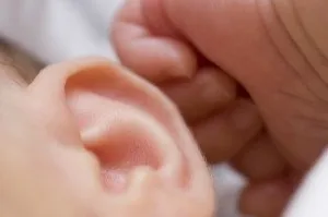 Як перевірити слух у новонародженого правильно (слух) Як перевірити слух у новонародженого правильно