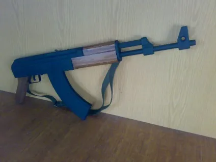 Як зробити Калашникова в домашніх умовах - шафа і точка