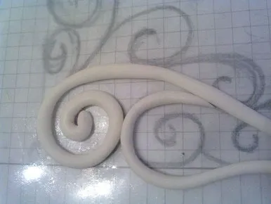 Як зробити корону з мастики (корону) Як зробити корону з мастики