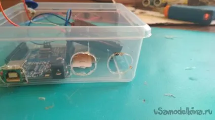 Як зробити просту ультразвукову сигналізацію на arduino своїми руками (сигналізацію) Як зробити просту ультразвукову сигналізацію на arduino своїми руками