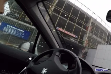 Як влаштований ринок нелегальних таксі в аеропортах (таксі) Як влаштований ринок нелегальних таксі в аеропортах