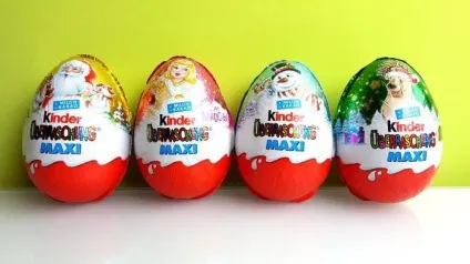 Як виглядає великий «кіндер-сюрприз» що всередині величезного яйця