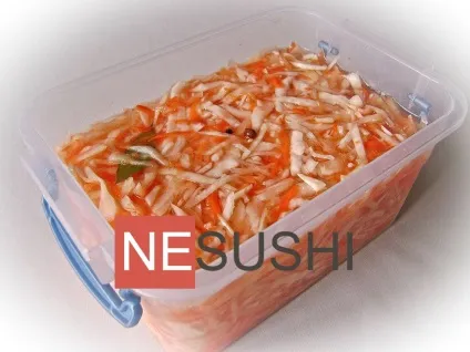 Капуста квашена в розсолі