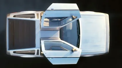Як збирають і продають delorean в наші дні (DeLorean DMC-12 перероблений) Як збирають і продають delorean в наші дні
