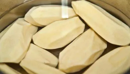 Картопляне пюре - рецепт сучасної домашньої кухні з фото (російська кухня) Картопляне пюре - рецепт сучасної домашньої кухні з фото