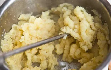 Картопляне пюре - рецепт сучасної домашньої кухні з фото (супи) Картопляне пюре - рецепт сучасної домашньої кухні з фото