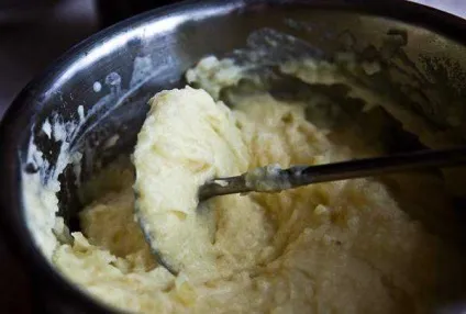 Картопляне пюре - рецепт сучасної домашньої кухні з фото (пюре) Картопляне пюре - рецепт сучасної домашньої кухні з фото