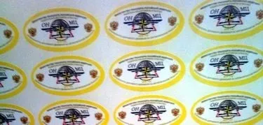 Контурна порізка наклейок, фігурні наклейки на замовлення недорого, східна друкарня (плоттерной різання плівки) Контурна порізка наклейок, фігурні наклейки на замовлення недорого, східна друкарня