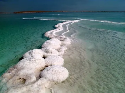 Кому корисно відпочивати на закордонних морях і океанах (кому) Кому корисно відпочивати на закордонних морях і океанах