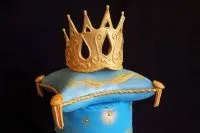 Корона з мастики