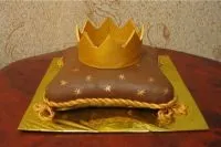 Корона з мастики