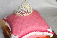 Корона з мастики
