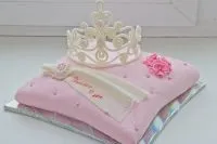 Корона з мастики