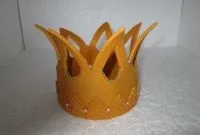 Корона з мастики