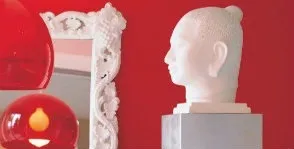 Красива ваза з квітами
