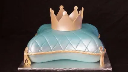 Корона з мастики майстер-клас для початківців кондитерів (корона мастики фото) Корона з мастики майстер-клас для початківців кондитерів