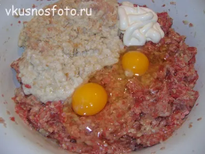 Котлети з курки і яловичини (покроковий фото рецепт) Котлети з курки і яловичини